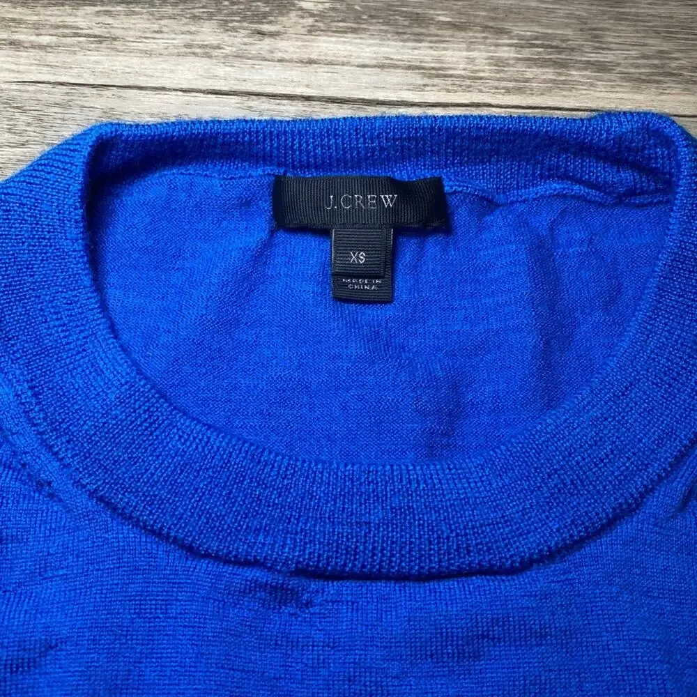 J. Crew Blue Quarter Sleeve Sweater - Size XS - Great Condition